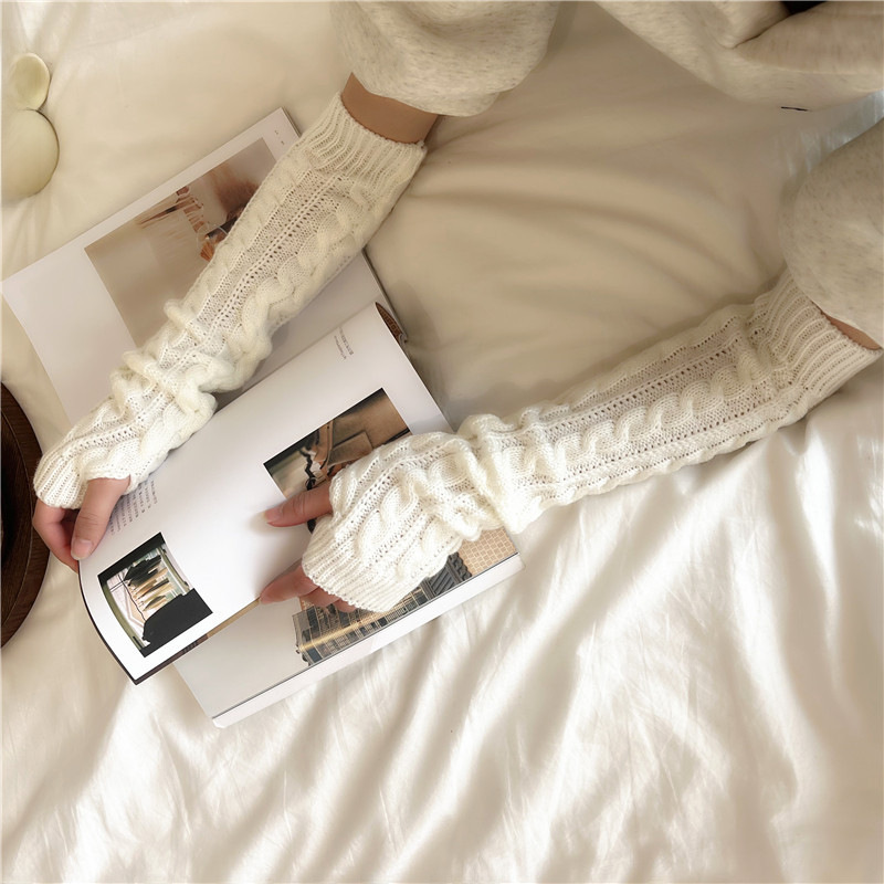 Yifan Autumn and Winter Outdoor Travel Warm Cold-proof Solid Color Twist Long Half-finger Elastic Sleeve Knitted Arm Cover for Women_voghion.com