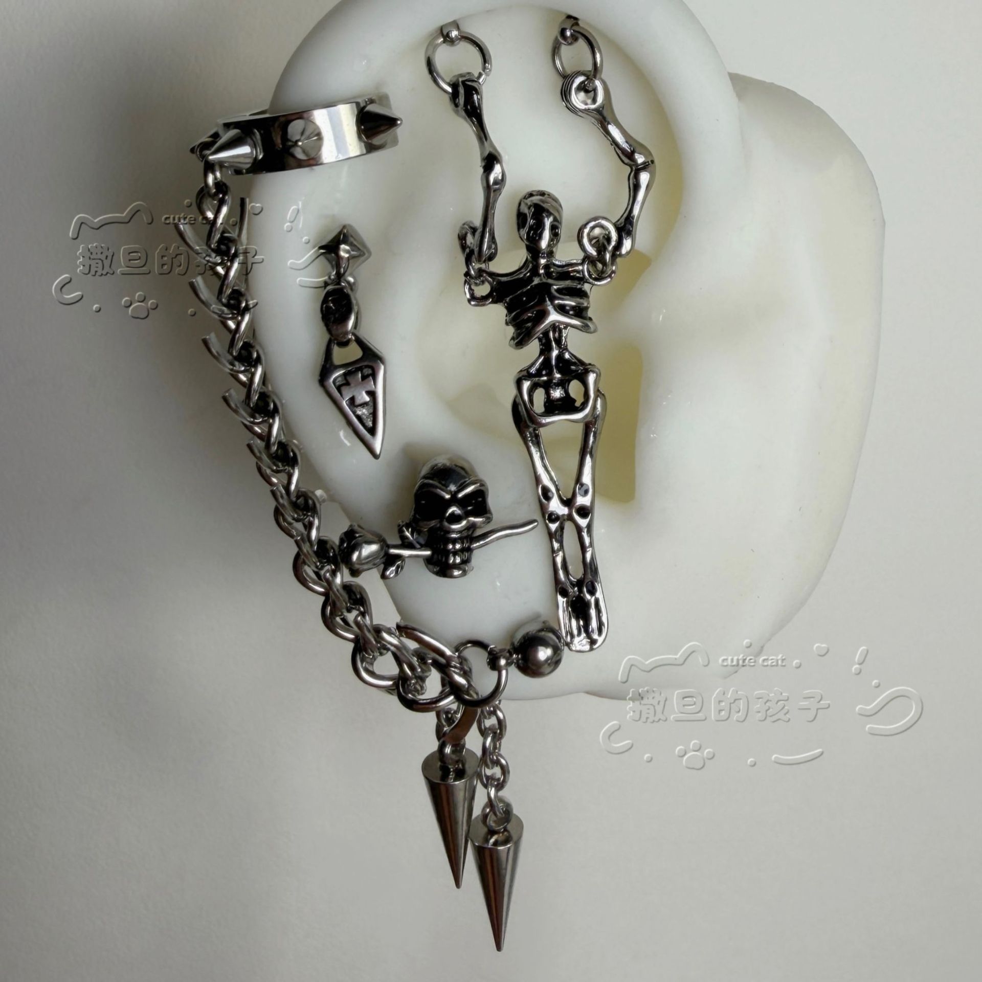 Labret piercing jewelry detail image