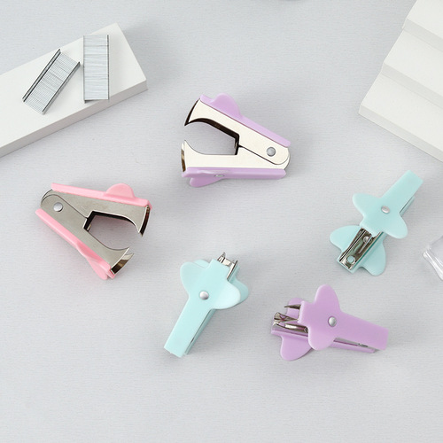 Cross-border direct supply mini nail remover artifact macaron color universal labor-saving nail puller financial office portable nail remover