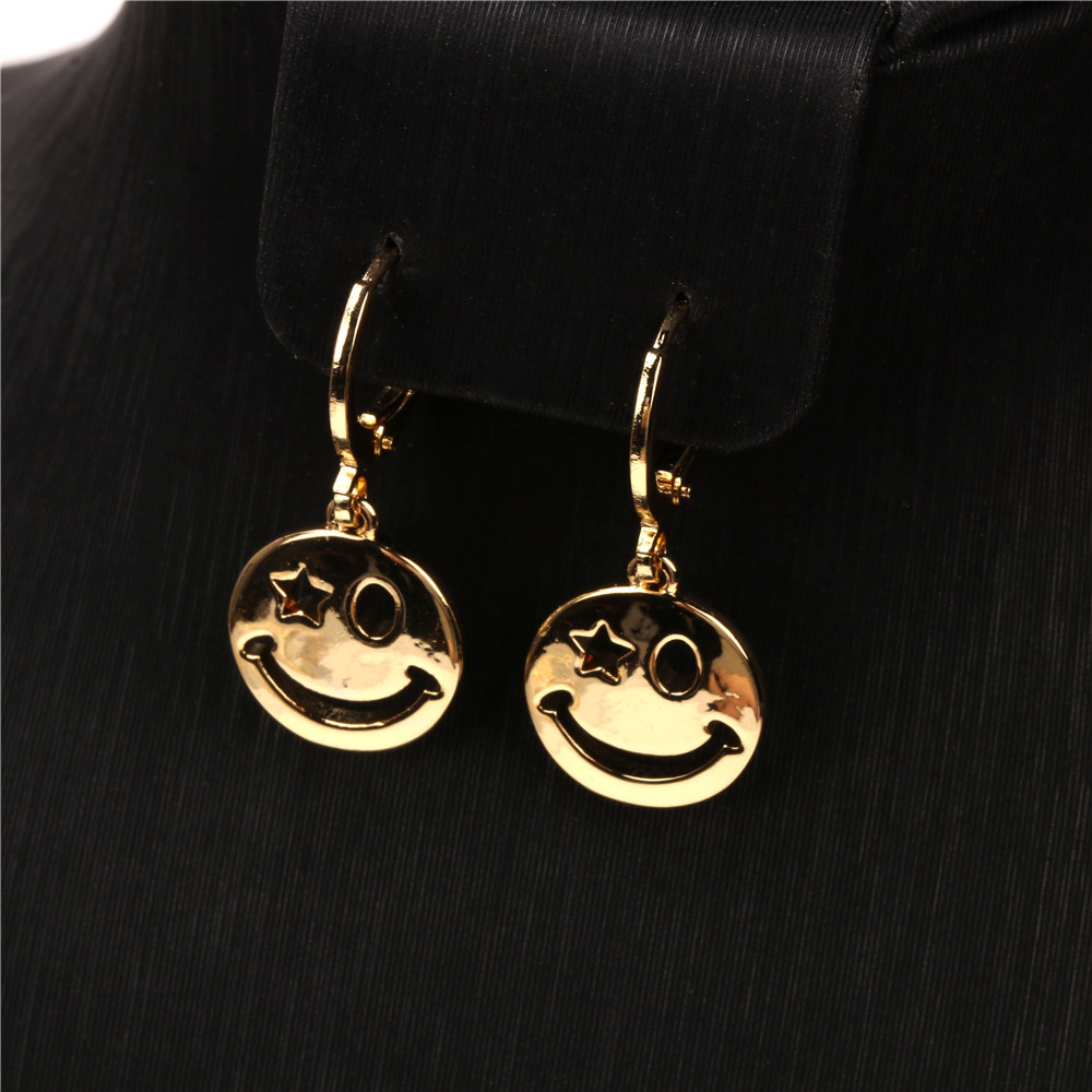 Conjunto De Pendientes De Collar De Cara Sonriente Chapado En Oro De Cobre Simple Al Por Mayor Nihaojewelry display picture 4