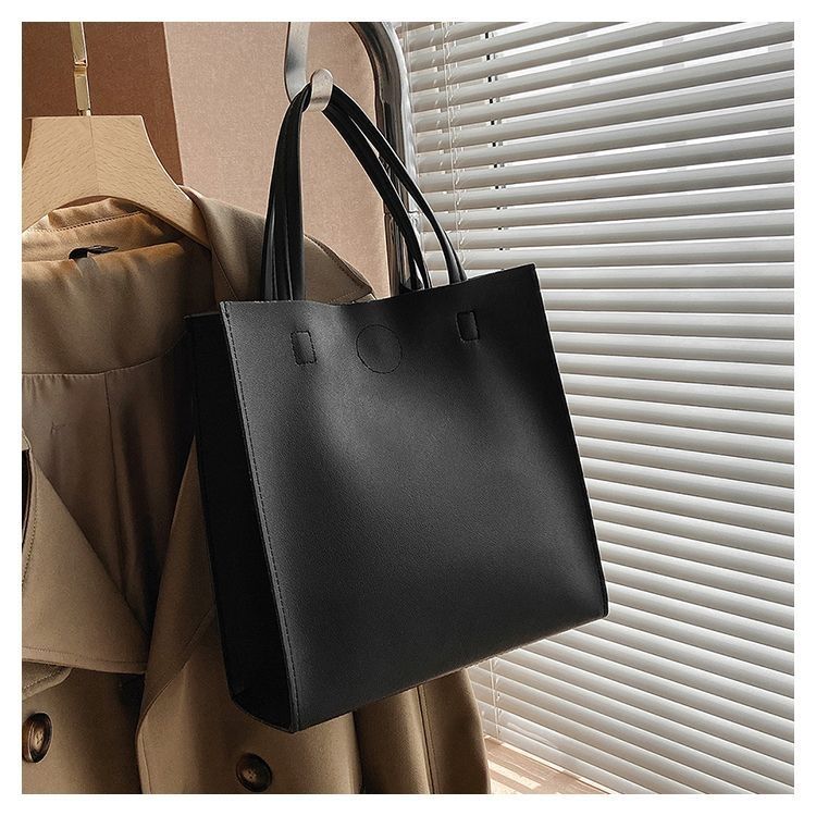 2024 New Bags Korean Version Versatile Commuting Bags Large Capacity Portable Tote Bag Temperament Popular Women’s Bag Vertical Style_voghion.com