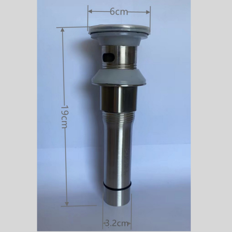 Salida de agua 304 1826 (con agujeros)