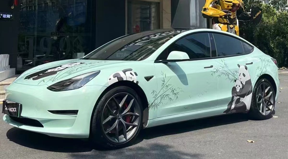 Suitable for Car Color Change Film, Full Car Wrap, New Energy Vehicle Body Painting Film, Gradient Graphic Design, Cartoon Tesla Car Wrap