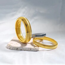 欧美ins风轻奢不锈钢鹅喉弹力手环法式女款钛钢镀金光面手镯饰品