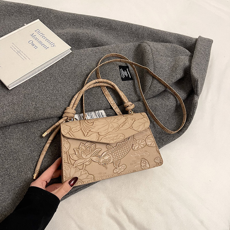 Moda coreana otoño e invierno nuevo bolso de PU casual axila hombro pequeño bolso cuadrado retro europeo y americano bolso portátil de la axila