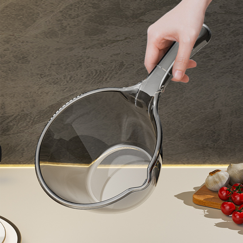Plastic big transparent water ladle for home use
