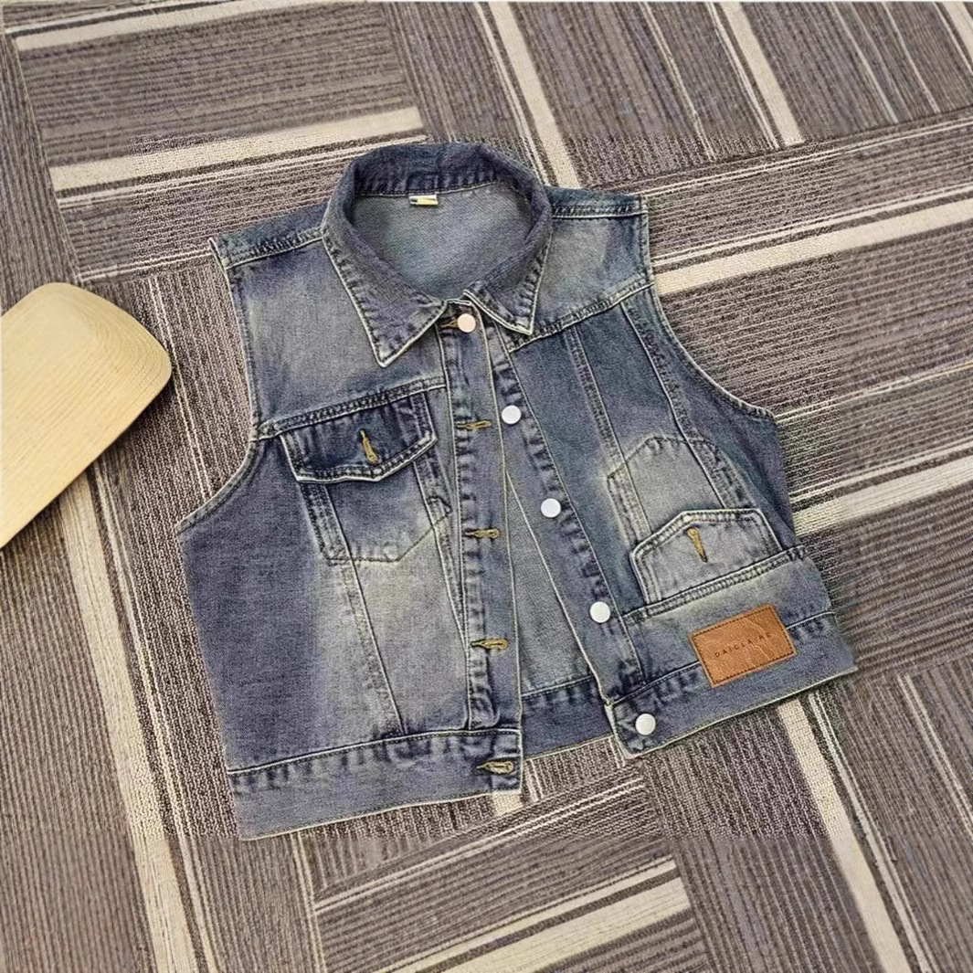 2024 Summer New Denim Vest Women's Vest Sleeveless Jacket Korean Style Elegant Loose All-match Stacked Top Trendy