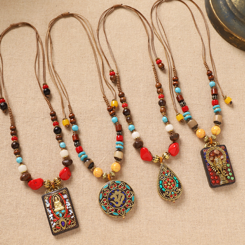 新中式民族风项链尼泊尔唐卡牌吊坠藏式复古异域小众长款毛衣链女