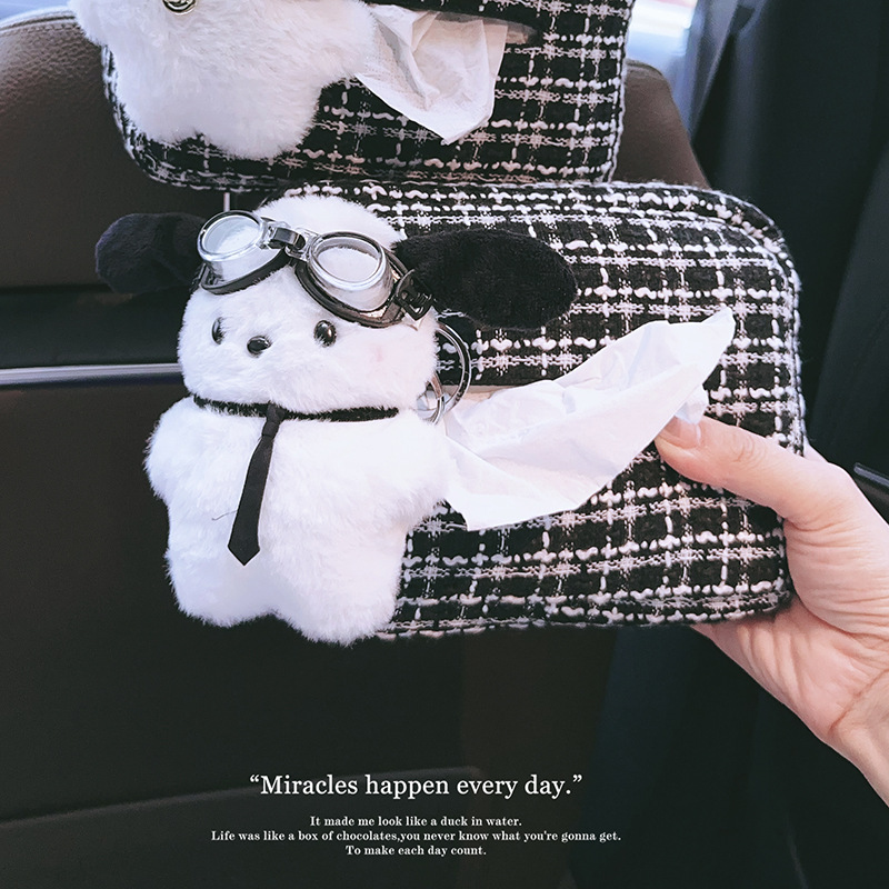 Muñeca de felpa de dibujos animados caja de pañuelos para coche colgante en el coche lindo Pacha dog decoración de coche bolsa de almacenamiento fragancia image 8
