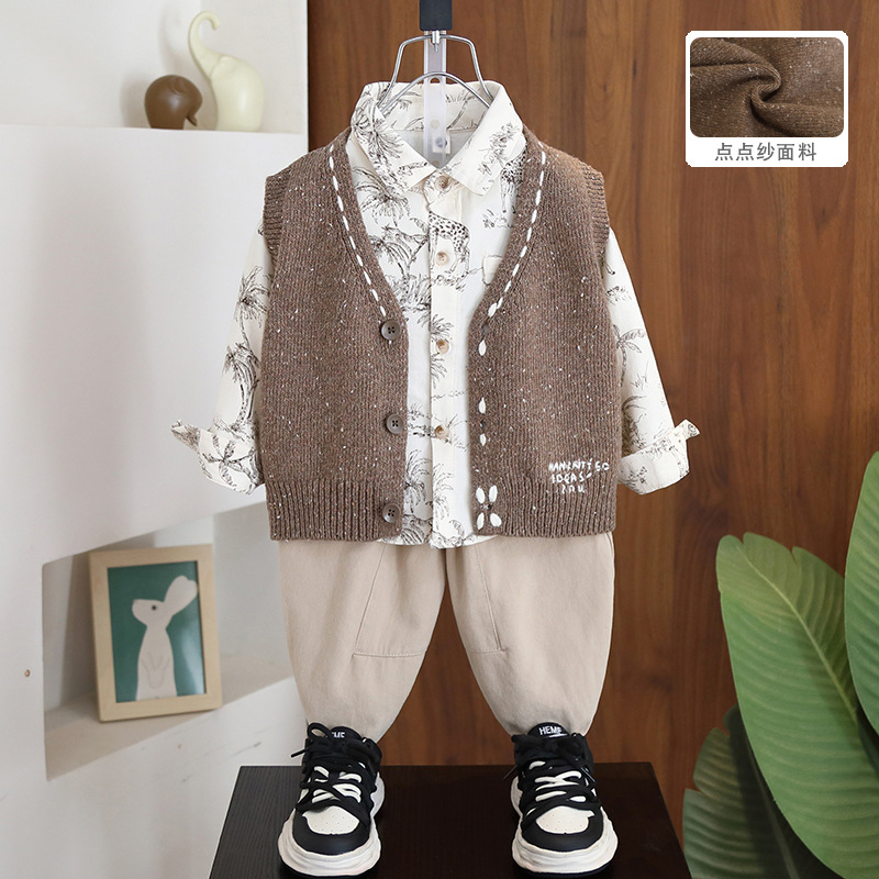 7073 traje de primavera para niños 2025 primavera y otoño nuevo suéter chaleco de punto traje de tres piezas ropa de bebé para niños