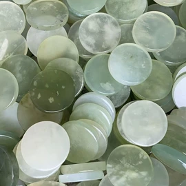 玉器工艺品;天然玉石项饰;吊坠