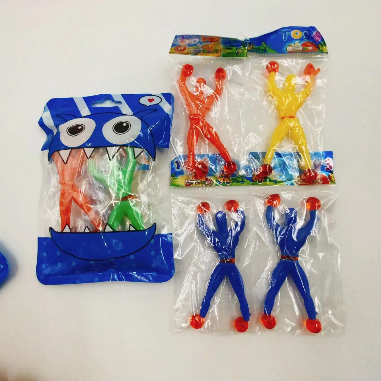 El Precio de 4 piezas por paquete