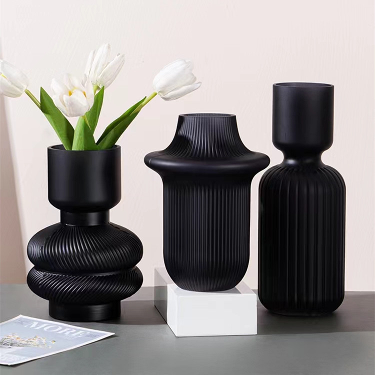 European Style Morandi Frosted Glass Vase Living Room Ornaments Dried Flower Illustrator Dining Table Entrance TV Cabinet Decorations