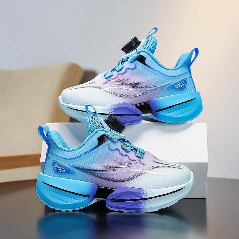 Zapatos para niños 2025 nuevos zapatos de red para niños de verano para estudiantes de secundaria, zapatos deportivos de suela blanda para niños, zapatos para correr transpirables