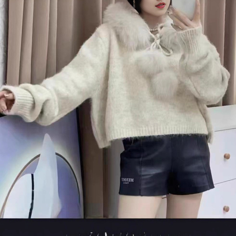 Autumn and Winter Women's New Knit Sweater with Large Fur Collar, Fashionable Versatile Pullover Sweater, Lazy Style Autumn and Winter Women's New Knit Sweater with Large Fur Collar, Fashionable Versatile Pullover Sweater, Lazy Style