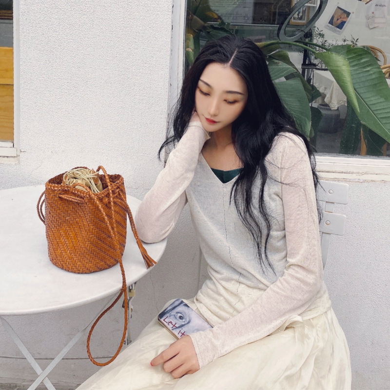 Dragón difusión primera capa de piel de vaca tejida bolsa de cubo de cuero genuino bolsa de cesta de verduras retro bolsa pequeña estilo ins