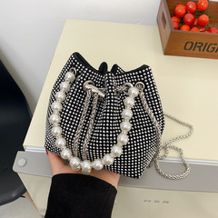 Pearl handbags for women 2022 new trendy fashion bright diamond shoulder bag Internet celebrity foreign style chain crossbody bucket bag