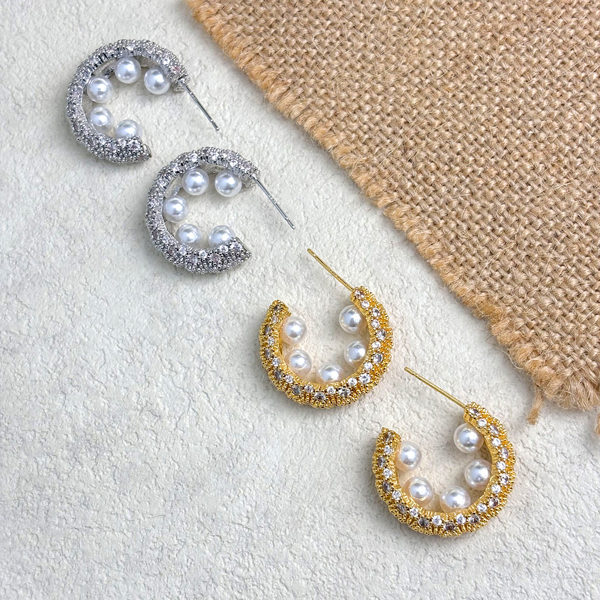 Pearl Inlay Material 1 Pair Vacation Simple Style Solid Color Inlay Copper Pearl Ear Studs