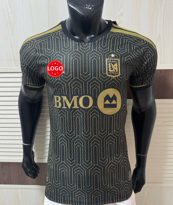 2627 camisetas de fútbol versión jugador, nuevas camisetas de fútbol de clubes como Barcelona, Real Madrid, Bayern, Arsenal, París.
