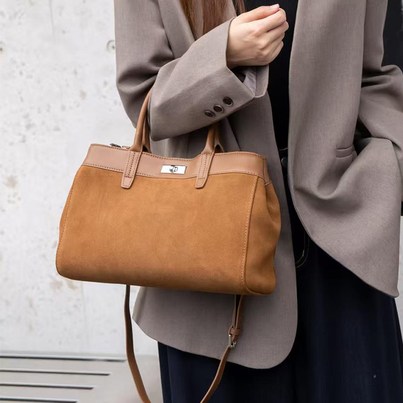 Autumn and Winter New Genuine Leather Women's Bag Korean Version Versatile Fashion Frosted Cowhide Women's Handbag Single Shoulder Lock Platinum Bag Autumn and Winter New Genuine Leather Women's Bag Korean Version Versatile Fashion Frosted Cowhide Women's Handbag Single Shoulder Lock Platinum Bag
