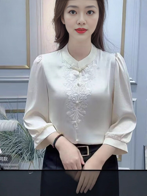 高档盘扣刺绣衬衣女夏季七分袖气质妈妈装宽松显瘦小衫上衣减龄|undefined