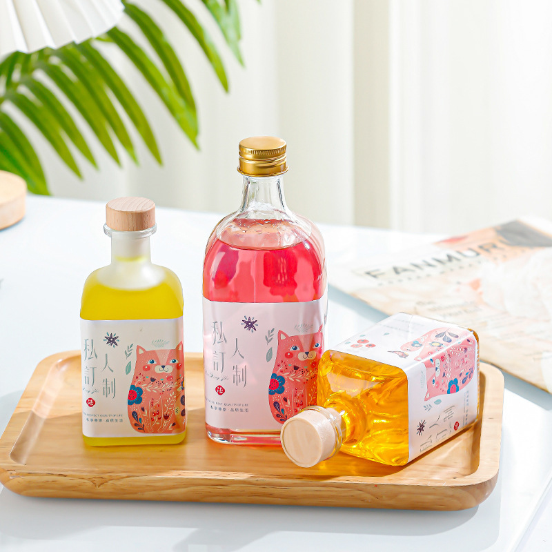 现货批发高颜值方形果酒瓶密封带盖分装饮料瓶自酿果汁酵素小酒瓶