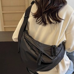女性のためのクロスボディバッグ 2025 新しい大容量スポーツサイクリングボーイズ団子ショルダーバッグメンズメンズバッグバックパック