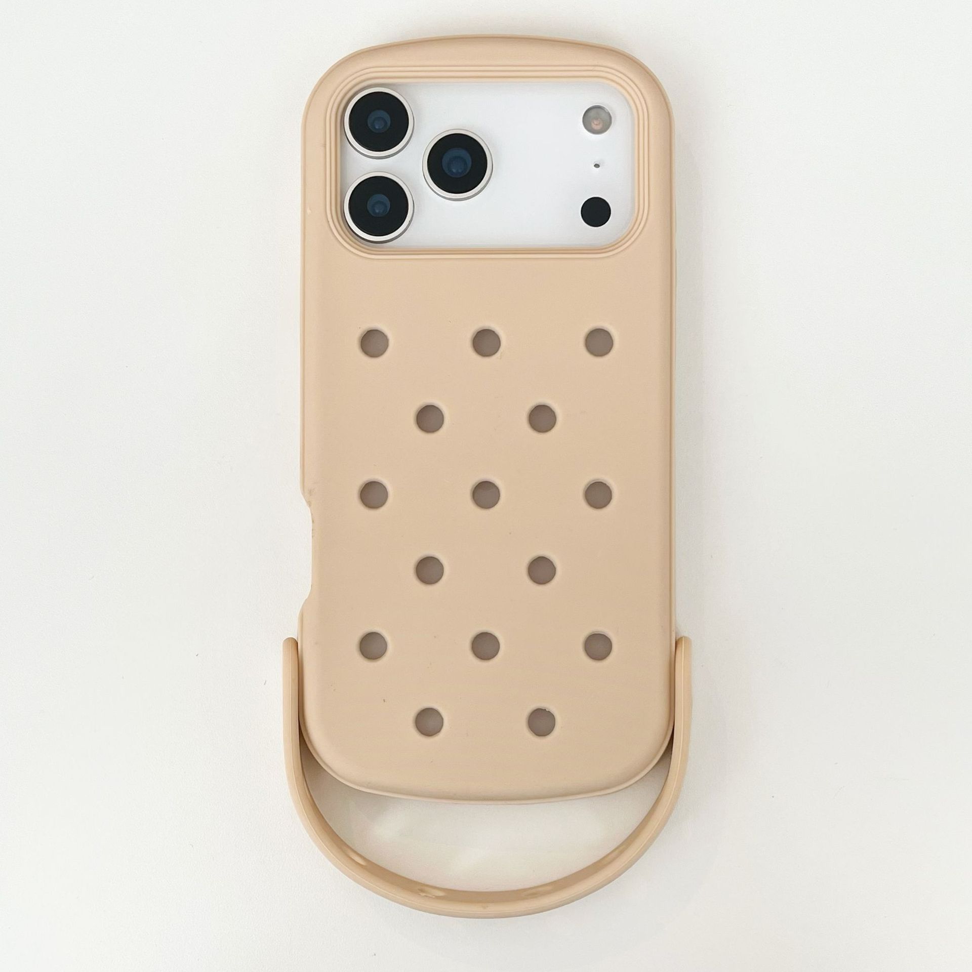 Aplicable para iPhone17ProMax zapatillas agujero agujero estuche de teléfono celular disipación de calor silicona protector a prueba de caídas Apple 17Pro
