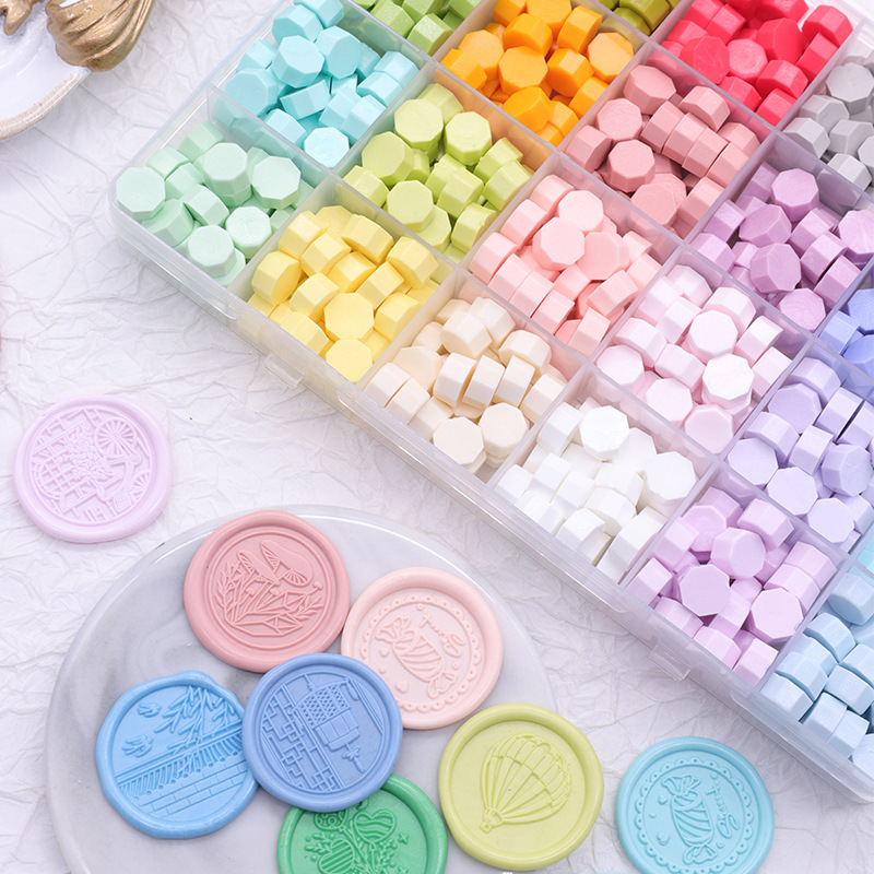 Fuego pintura cera grano traje color mezclado ocho lados fuego pintura cera 24 colores cuadros en caja fuego pintura sello cera grano color mezclado al por mayor