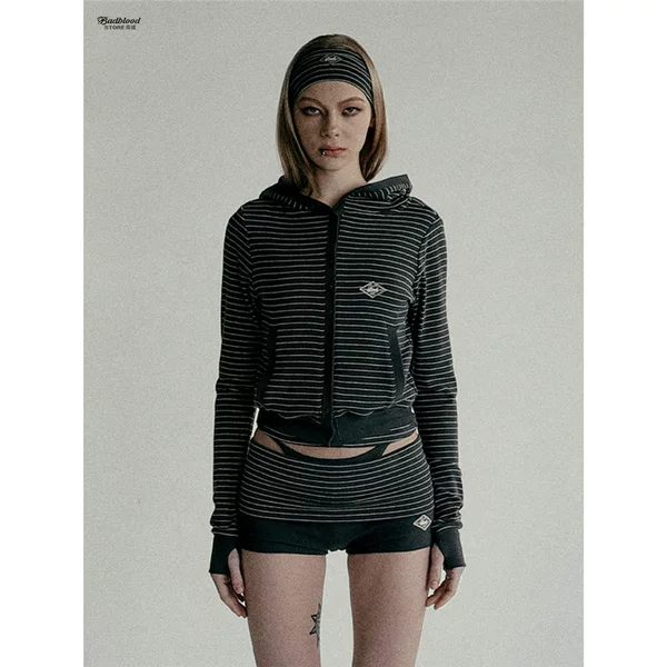 badblood soft and skin-friendly embroidered short sweatshirt for women, American retro striped button-up hoodie, 2025 new model
