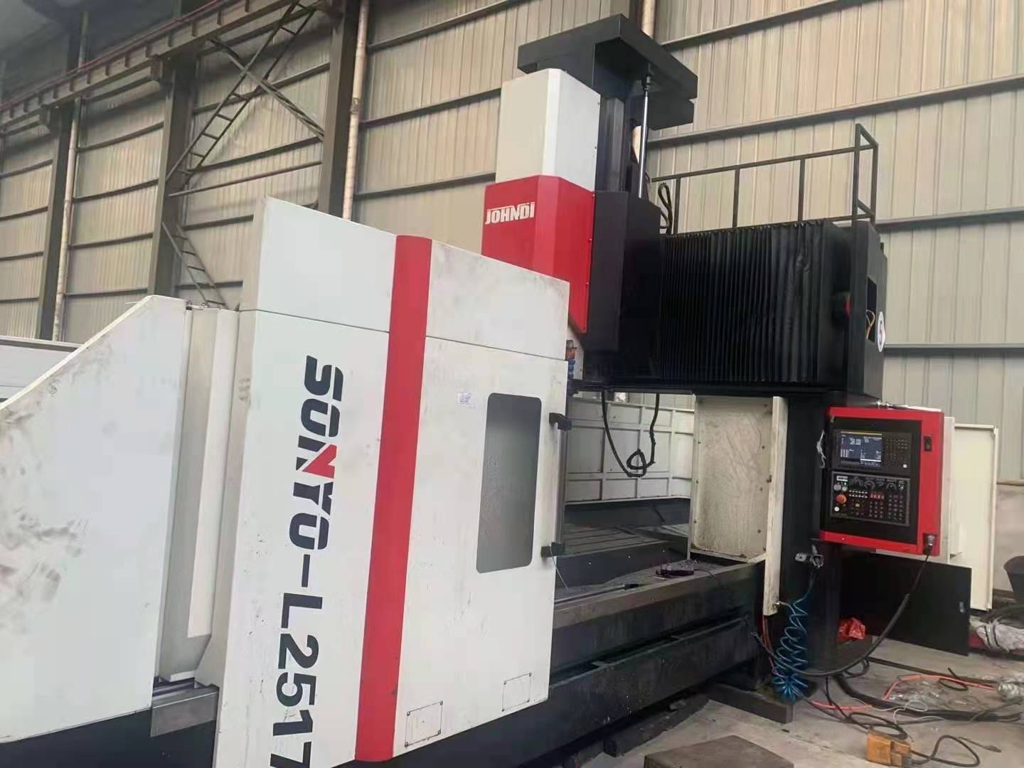 处理二手昆山乔地SYU-L2517数控龙门铣二手龙门