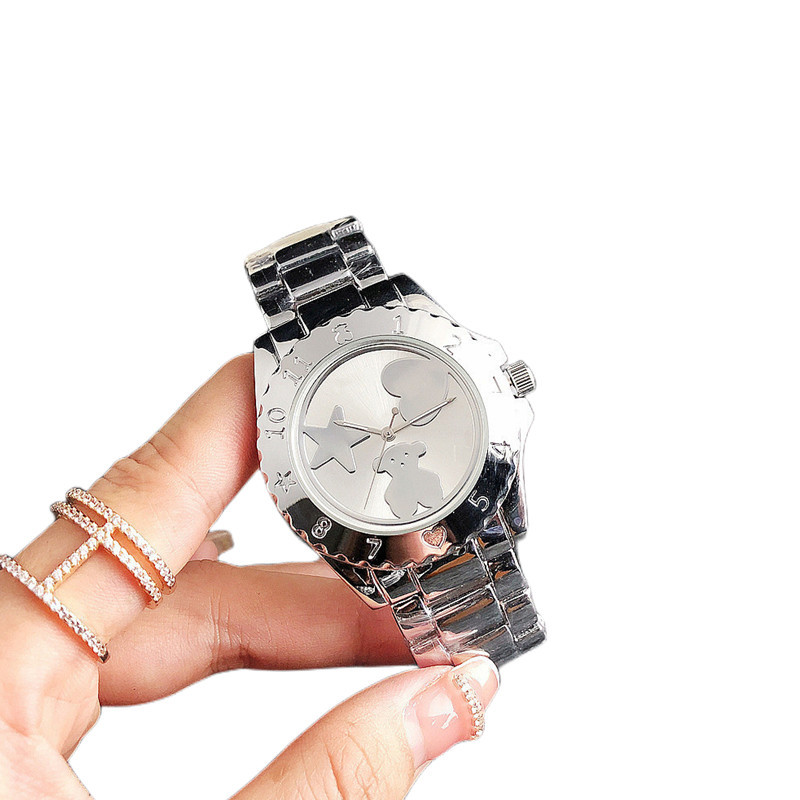 2023 Nieuwe Hot Selling Heren Horloge Kinderen Cartoon Perzik Beer Horloge Nieuwe Modieuze En Temperament Horloge_voghion.com
