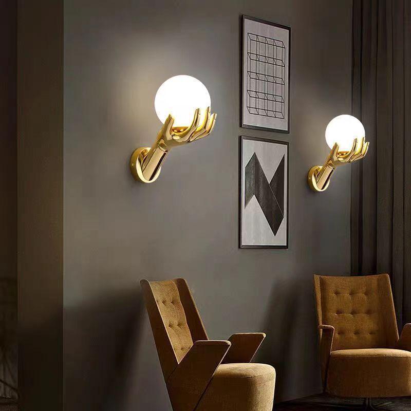 Sala de estar red roja lámpara de cabeza nórdica moderna lámpara de cama de brazo dorado personalidad cama de lámpara de pared hotel