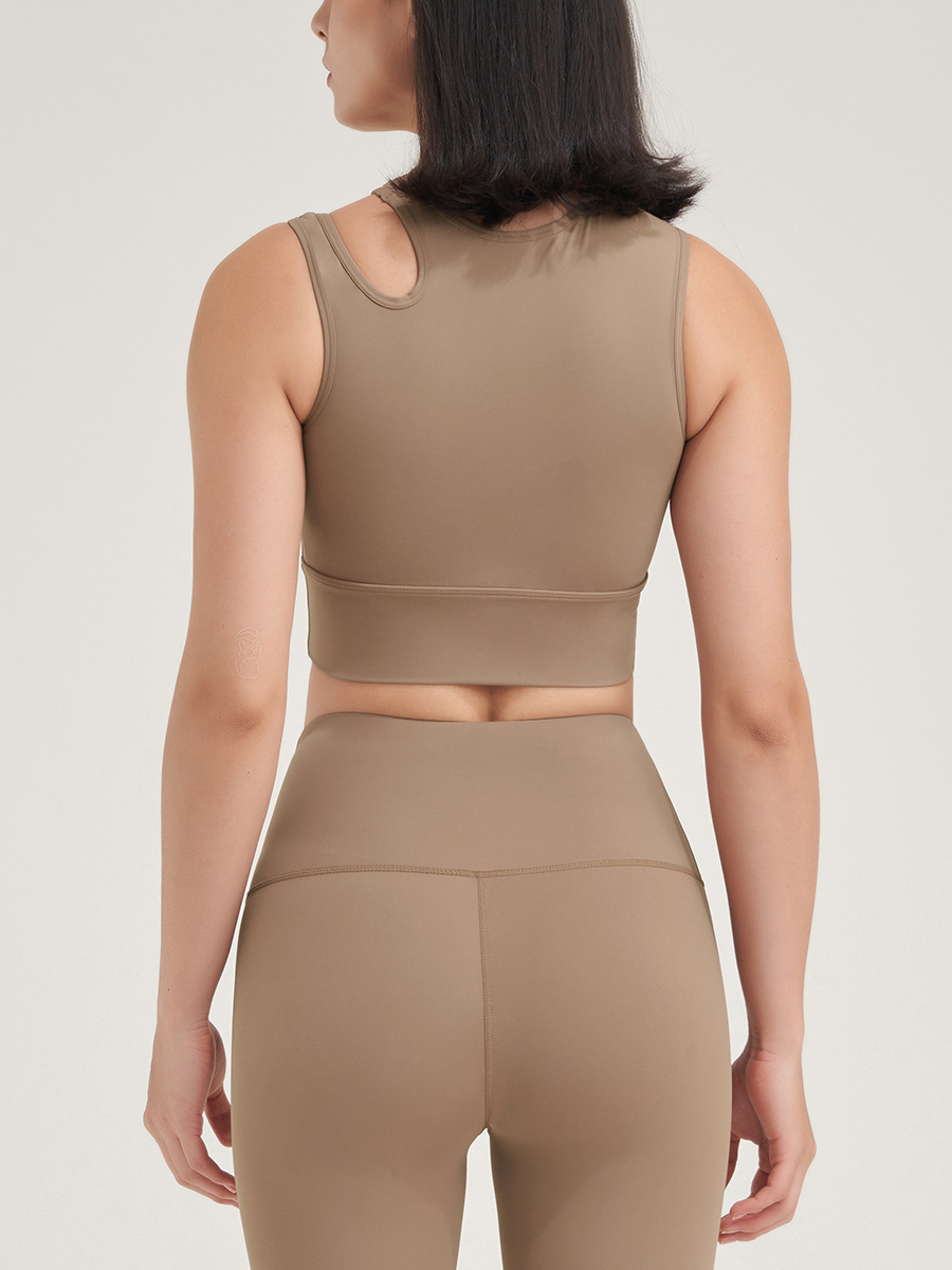 2023 verano lycra yoga fitness ropa interior deportiva sujetador de las mujeres chaleco superior correa de hombro hueco yoga ropa interior al por mayor