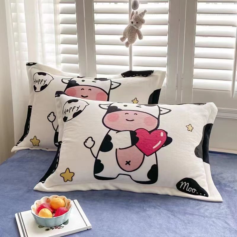 Hello kitty, Hello Kitty, warm pillowcase
