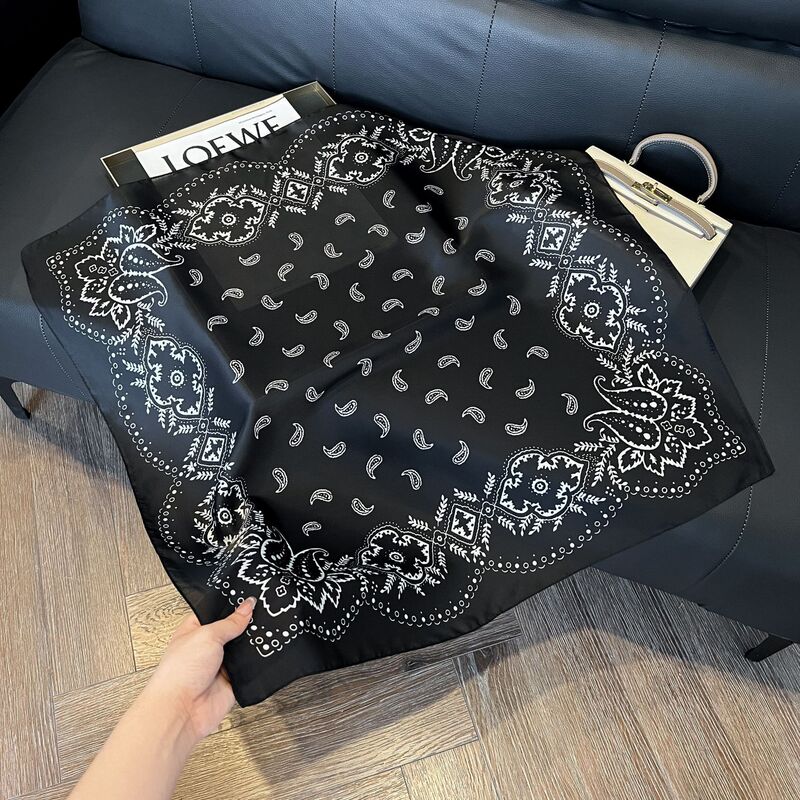 Amei Kaji Retro Men's Scarf Buckle Set Paisley Pattern Small Square Scarf British Style Scarf Cashew Flower Small Scarf Amei Kaji Retro Men's Scarf Buckle Set Paisley Pattern Small Square Scarf British Style Scarf Cashew Flower Small Scarf