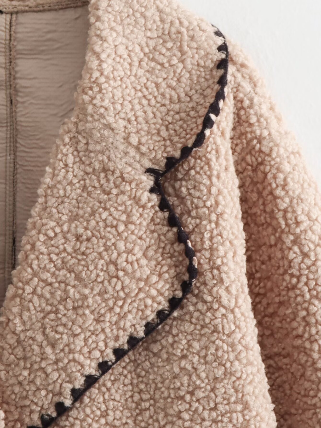 Women's 2024 new style casual granular fleece slim fit lamb wool coat B62905_voghion.com