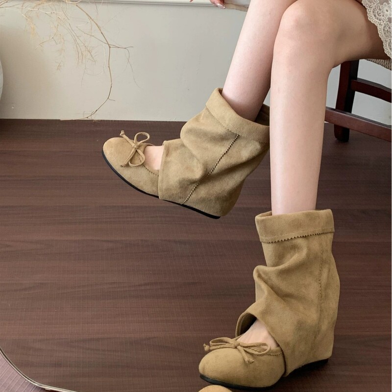 Retro Korean-Style Mori-Style Shallow Bow Ballet Shoes for Women with Hidden Height Increase, Soft Sole, Short Cut, Hollow-Out Design, and Stacked Ankle Boots Retro Korean-Style Mori-Style Shallow Bow Ballet Shoes for Women with Hidden Height Increase, Soft Sole, Short Cut, Hollow-Out Design, and Stacked Ankle Boots