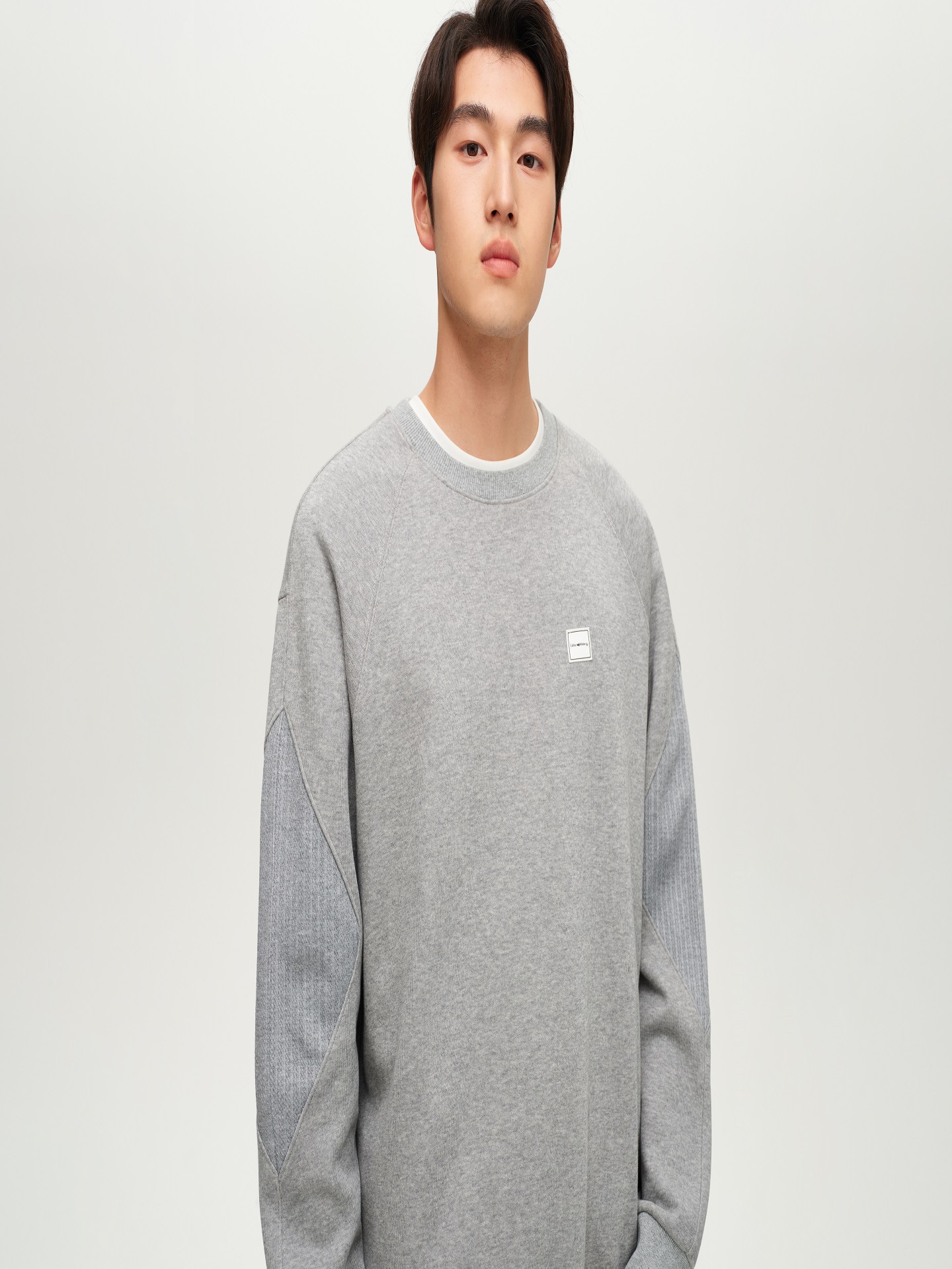 Woog2005 Round Neck Gray Patchwork Long-Sleeved Sweatshirt for Men 2026 Spring New Style Slightly Loose Casual Pullover Top