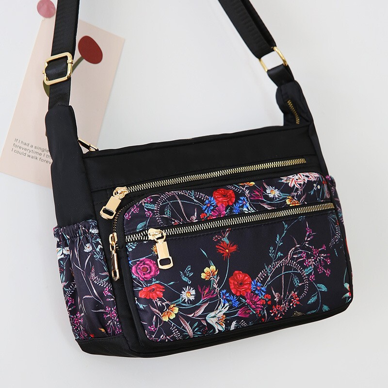 New Style Women's Bag, Nylon Cloth Bag for Middle-Aged and Elderly Women, Mom Bag, Single Shoulder Crossbody Bag, Large Capacity Floral Backpack, Stall Bag
