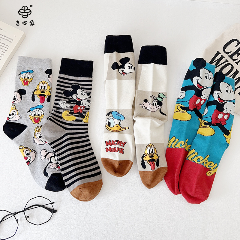 Ji Sijiang women's autumn and winter new cartoon Mickey Mouse high socks combed cotton trendy versatile long socks Ji Sijiang women's autumn and winter new cartoon Mickey Mouse high socks combed cotton trendy versatile long socks