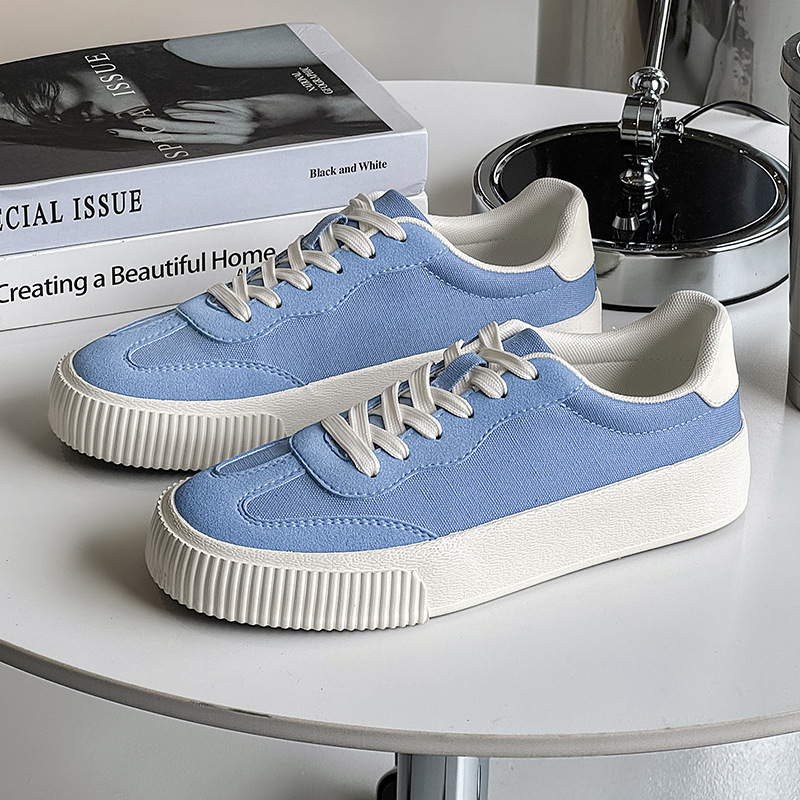 Zapatos de lona para hombre 2025 nuevos zapatos de entrenamiento alemanes moda para hombres tendencia al aire libre zapatos para hombres de nicho todo fósforo zapatos casuales cabello