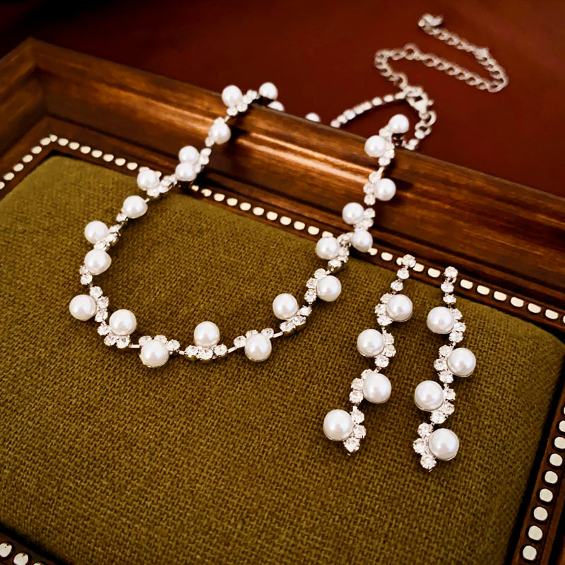 Light luxury choker diamond wavy pearl necklace earring set