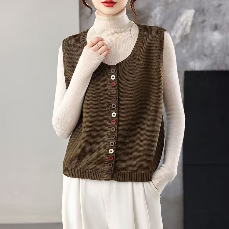 Autumn New V Neck Knitwear, Casual Slim Vest, Sleeveless Top, Fashionable and Age-Reducing Elegant Shirt Autumn New V Neck Knitwear, Casual Slim Vest, Sleeveless Top, Fashionable and Age-Reducing Elegant Shirt