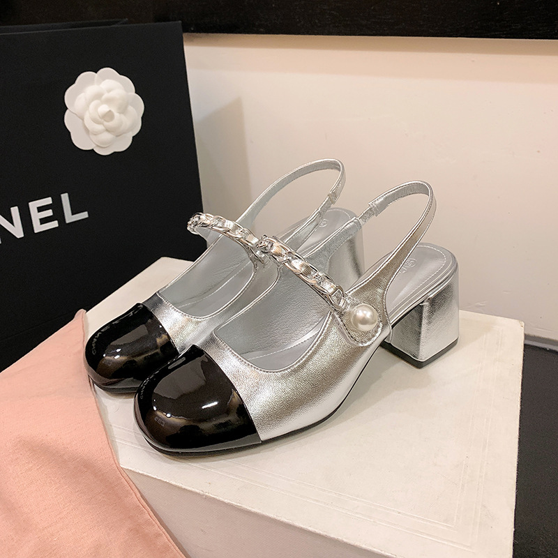 Sandalias de tacón grueso Baotou para mujer 2025 verano nuevo estilo de fragancia pequeña estilo francés de una palabra con sandalias de tacón alto para mujer