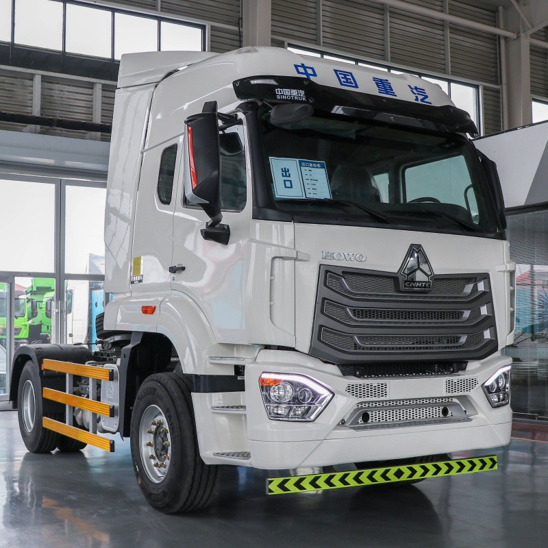 外贸供应二手豪沃6*4牵引车371马力二手HOWO牵引拖车头10轮卡车头