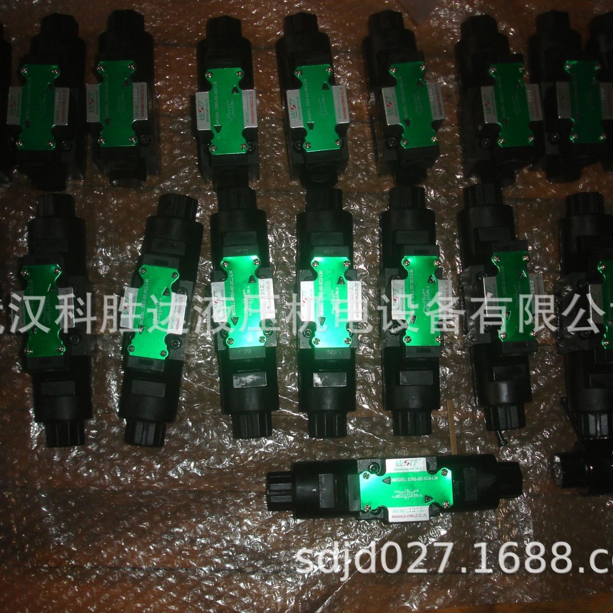 WSD万商达DSG-G03-3C2/3C3/3C4-DL/LW-DC24V/AC220V/AC110V电磁阀