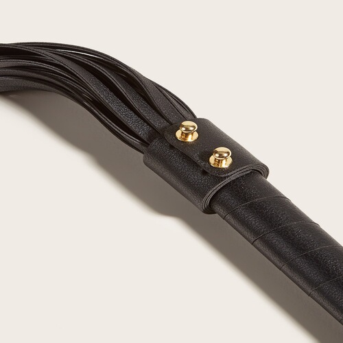 Manufacturer of fashionable fun leather whip double-sided leather couple SM props supplies female sex whip sex products wholesale