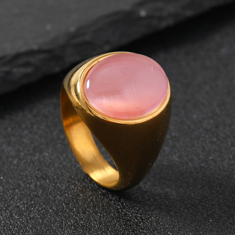Gold (pink gem oval)