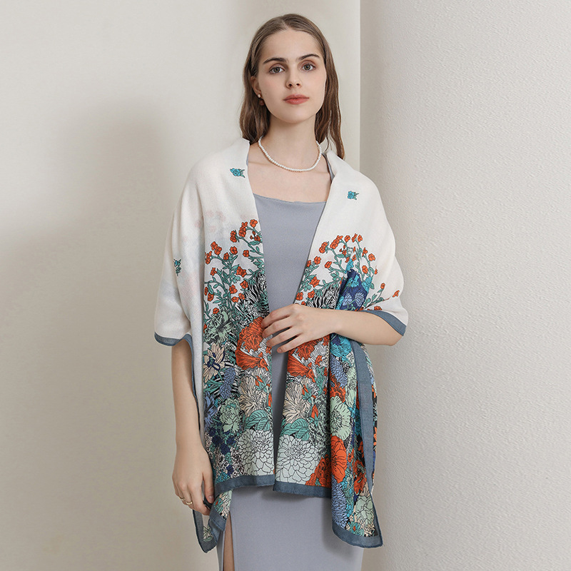 Otoño y invierno elegantes bufandas de impresión floral de algodón coreana para mujeres de viaje de moda moda con un chal